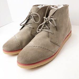 women’s chukka tan flat boots by TOMS size 11 new